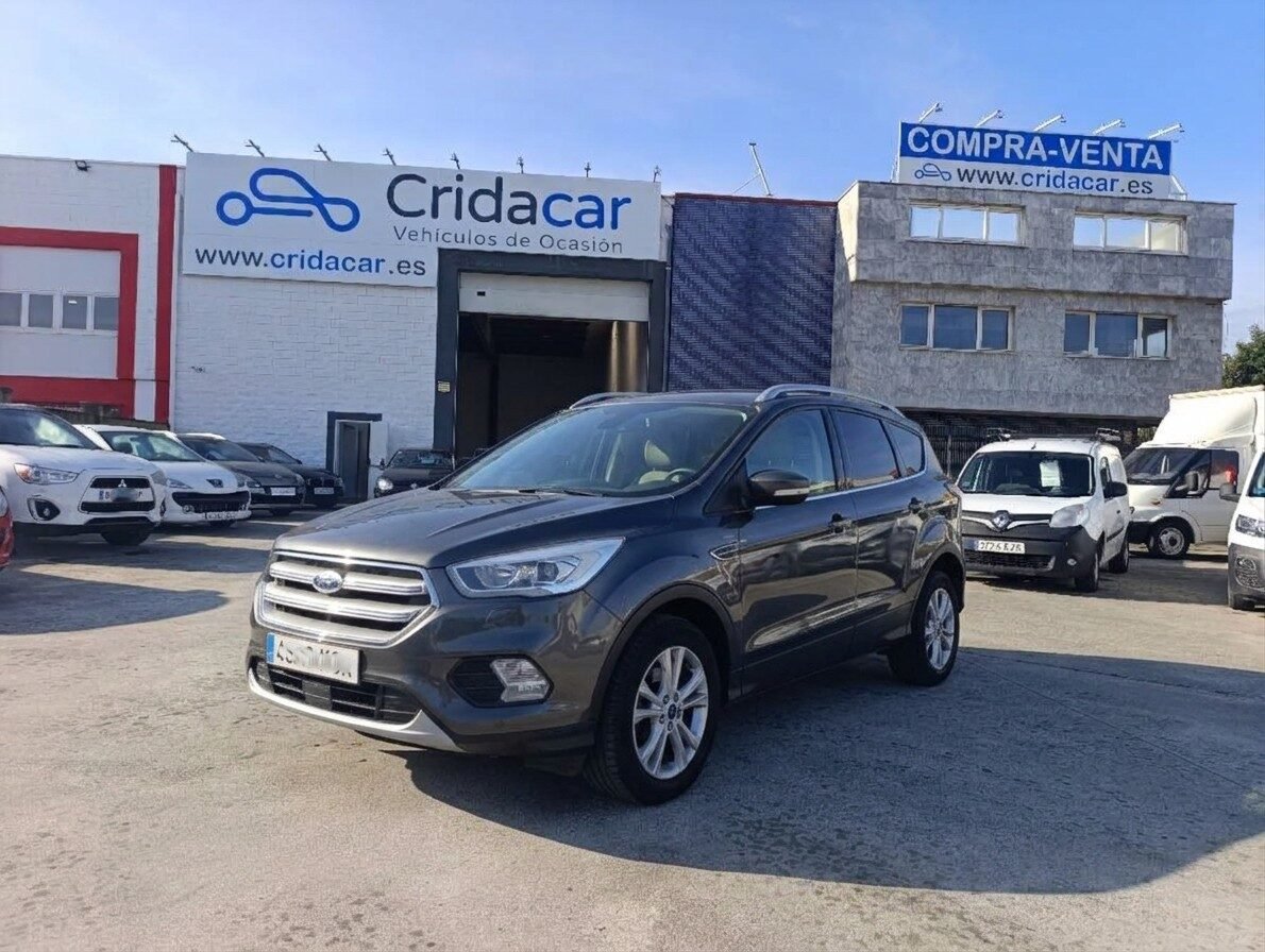 FORD KUGA 1.5 TDCi Titanium 4x2